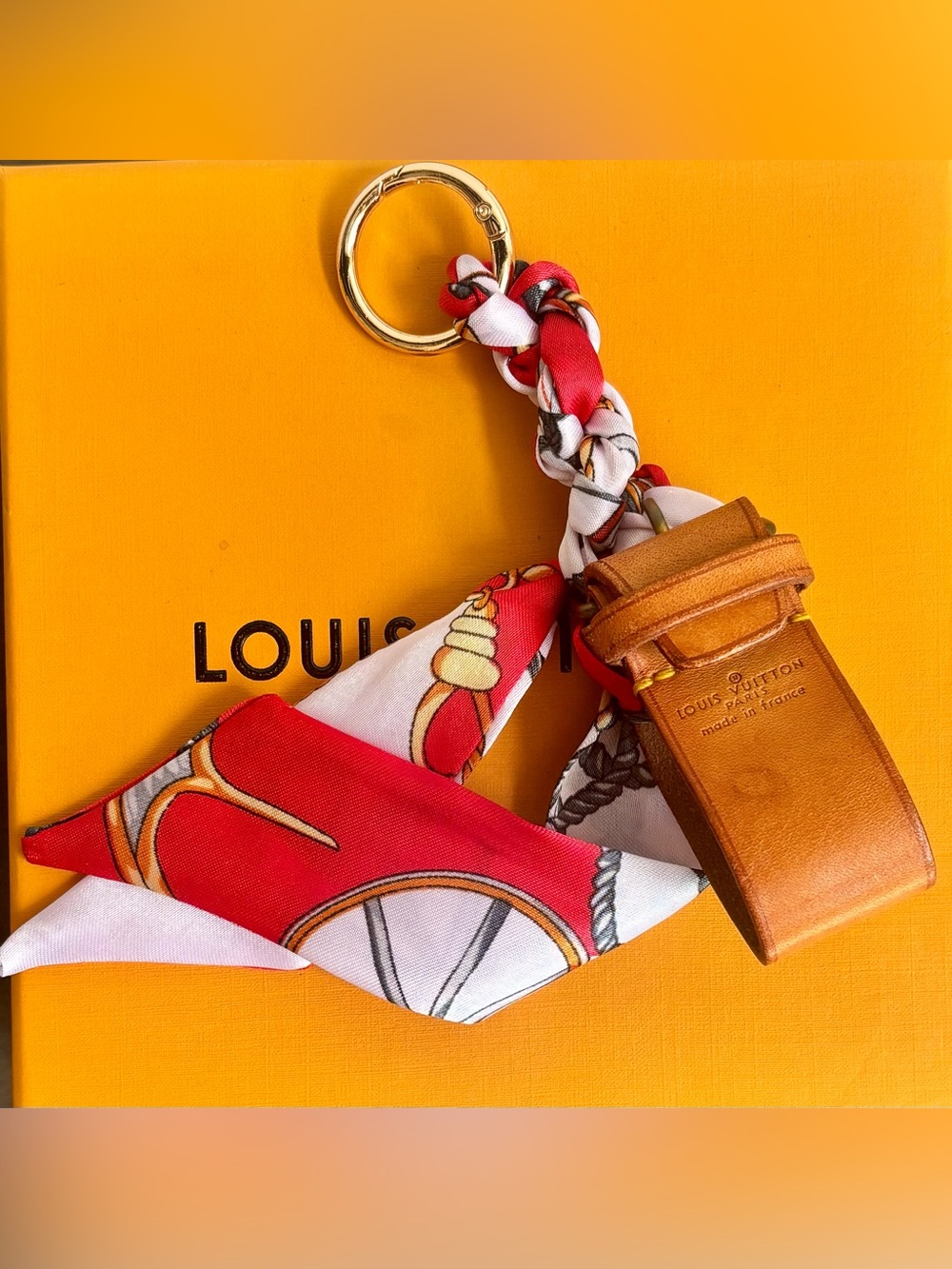 Louis Vuitton Leather Vachetta Poignet Strap, Bag Charm Nautical Twilly 10 in.